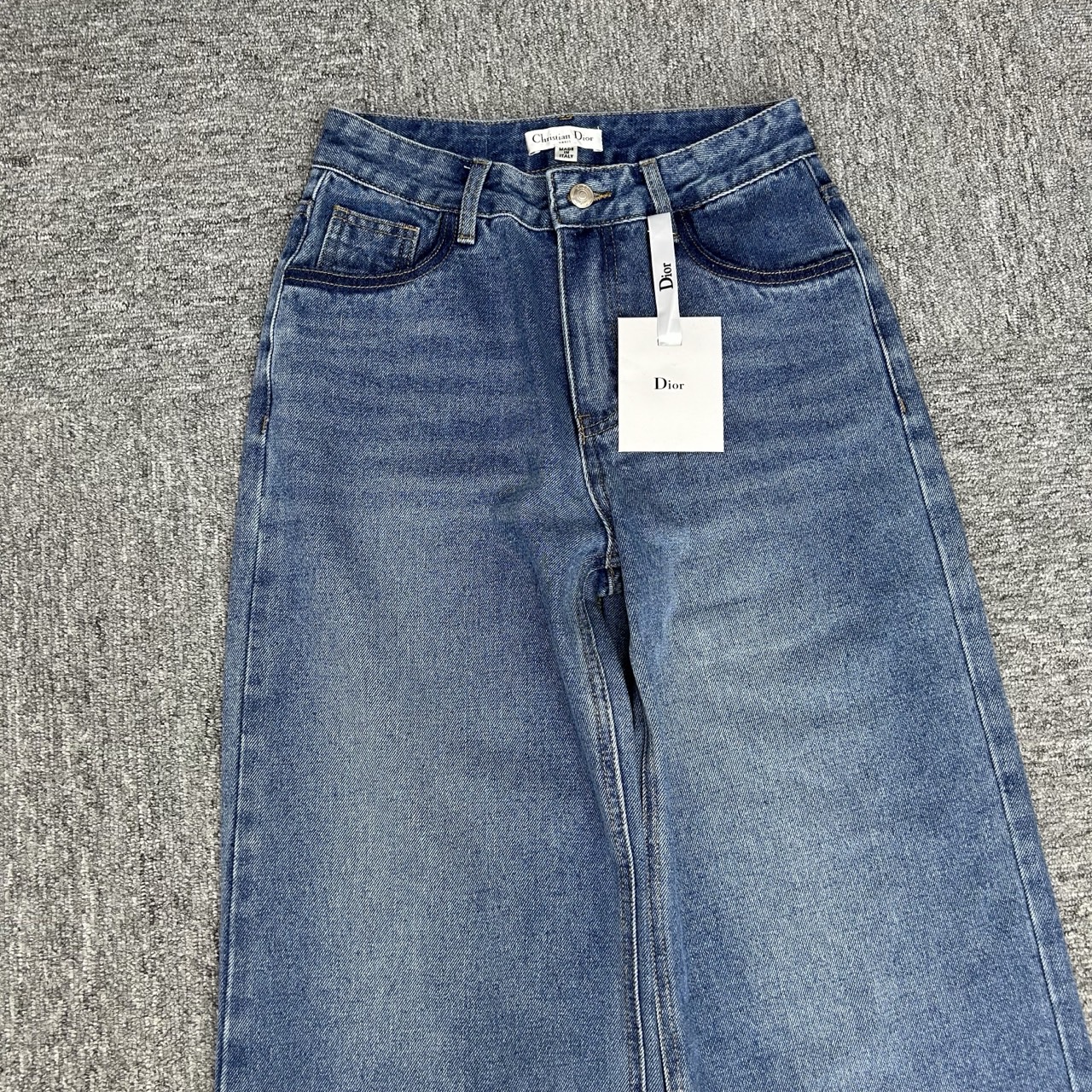 c587753cb415e.jpg