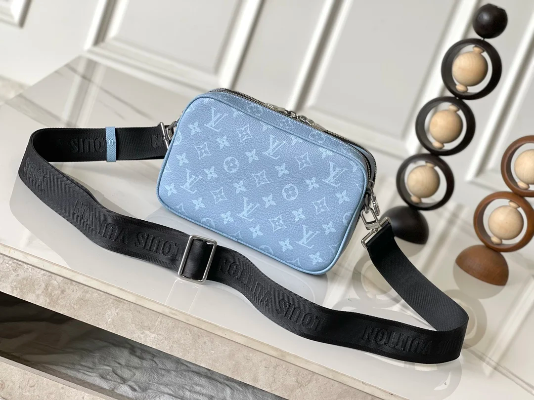 LV M14073 코팅 캔버스 남성용 메신저 백 - 상세 이미지 3개