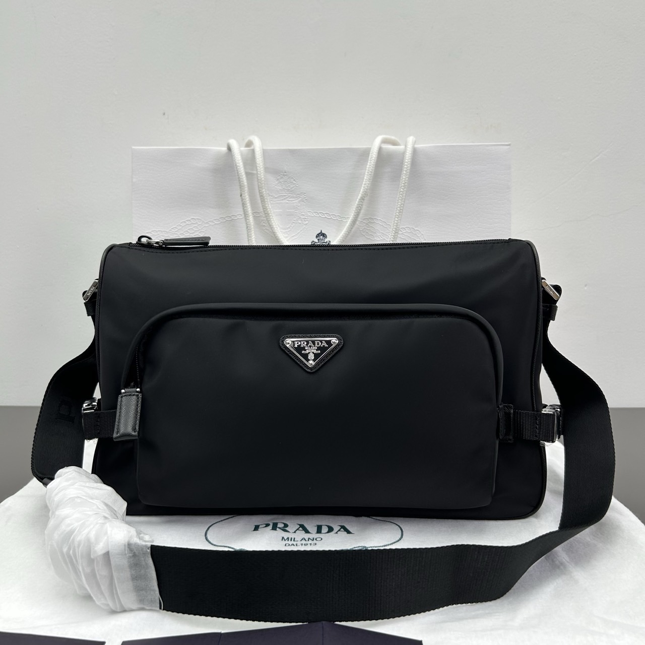 e21dae2b8ed0a.jpg