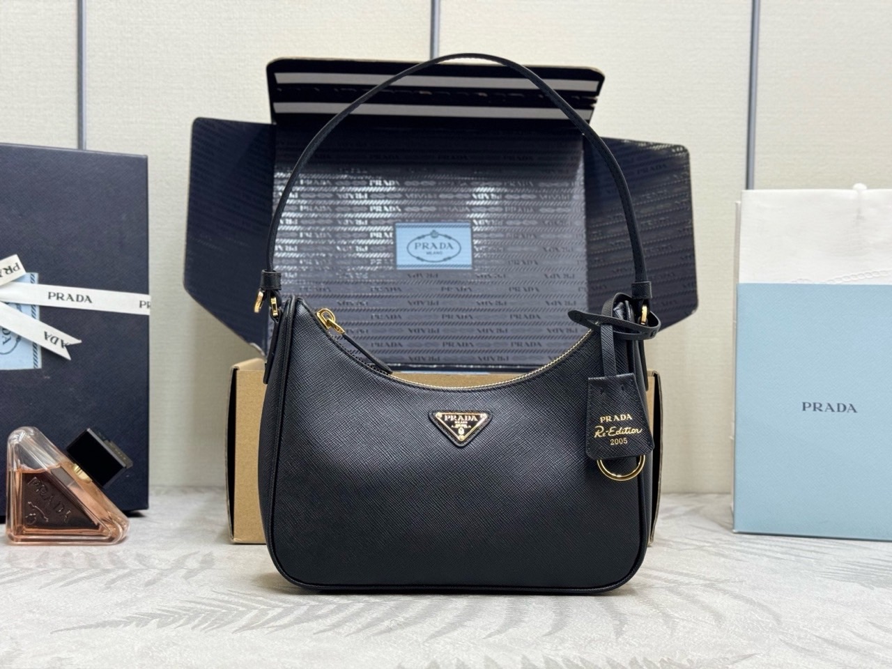 e2e548ebc3021.jpg