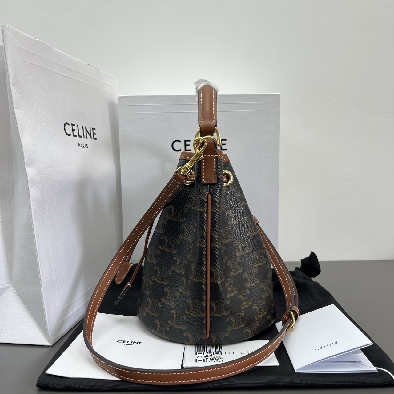 e7990deb60a3d.jpg