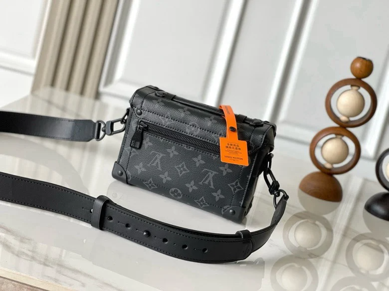 LV M11743 남성용 캔버스 핸드백 (코너 커버 포함) - 상세 이미지 3개