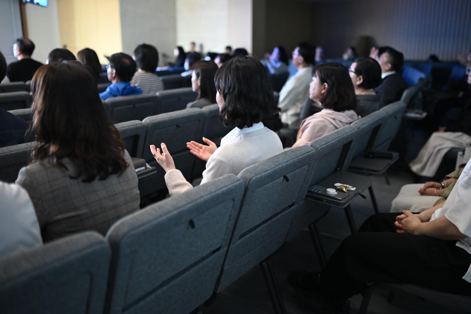 2999eae8d8883.jpg