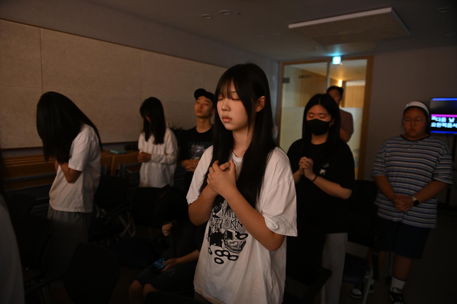 5aac84c04609f.jpg