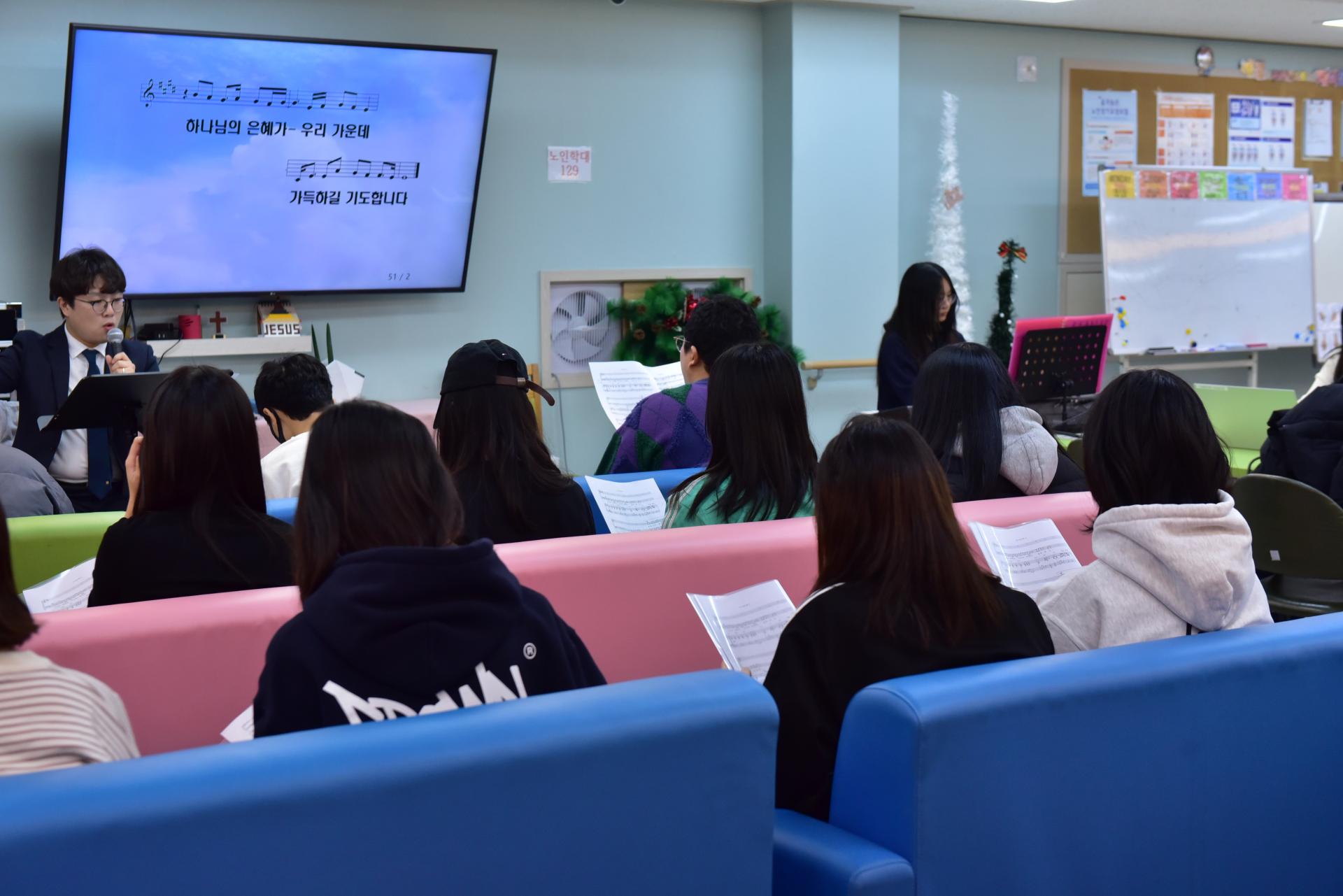 be54e025bd20d.jpg