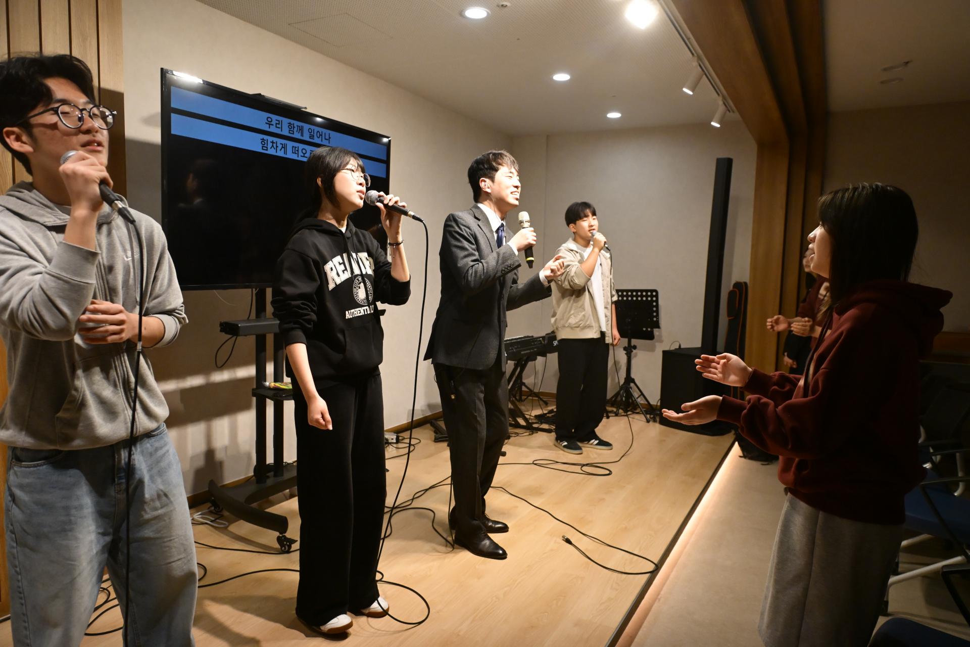 ee6a7779d7c40.jpg