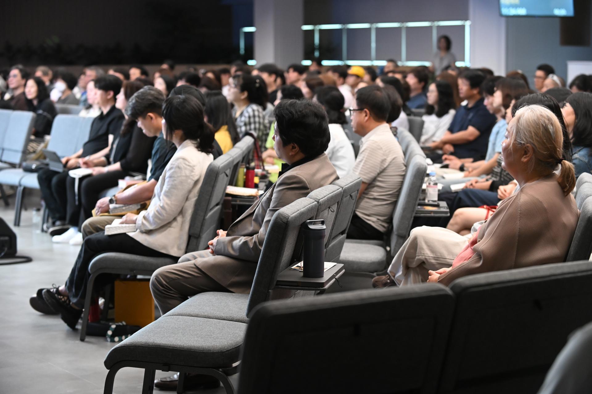 ef9a46652bd3c.jpg
