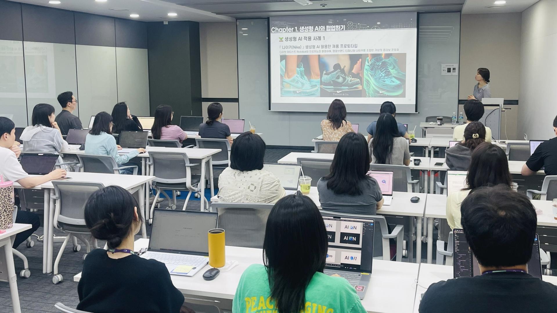 에이블런, 실무 맞춤형 AI 교육 사례 증가…농업∙공공∙엔터 분야에서 도입 교육 현장 사진