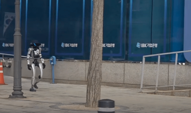 The GenAI Divide: State of AI in Business 2025