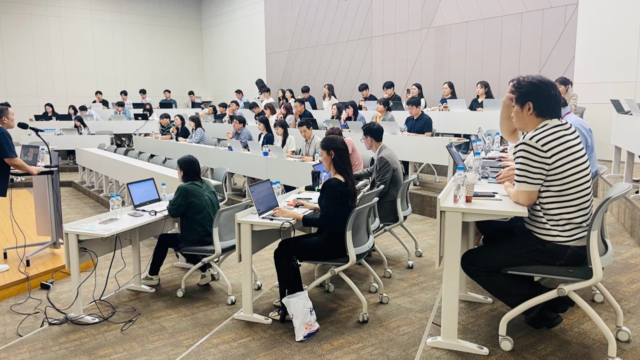 에이블런 박진아 대표 조직 내 AI 도입 후, 왜 우리 팀은 더 자주 충돌할까?
