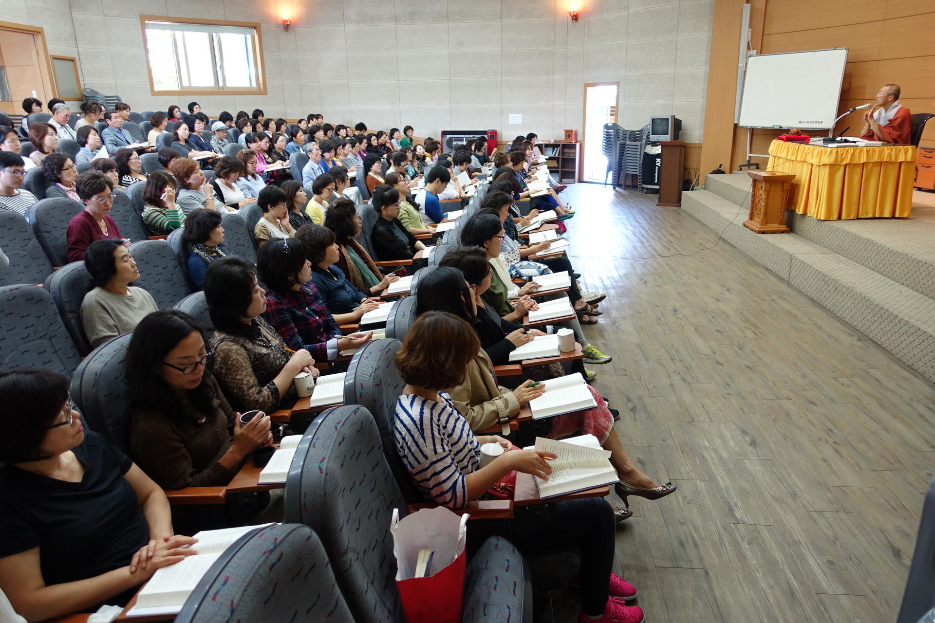 7b8b529a80194.jpg