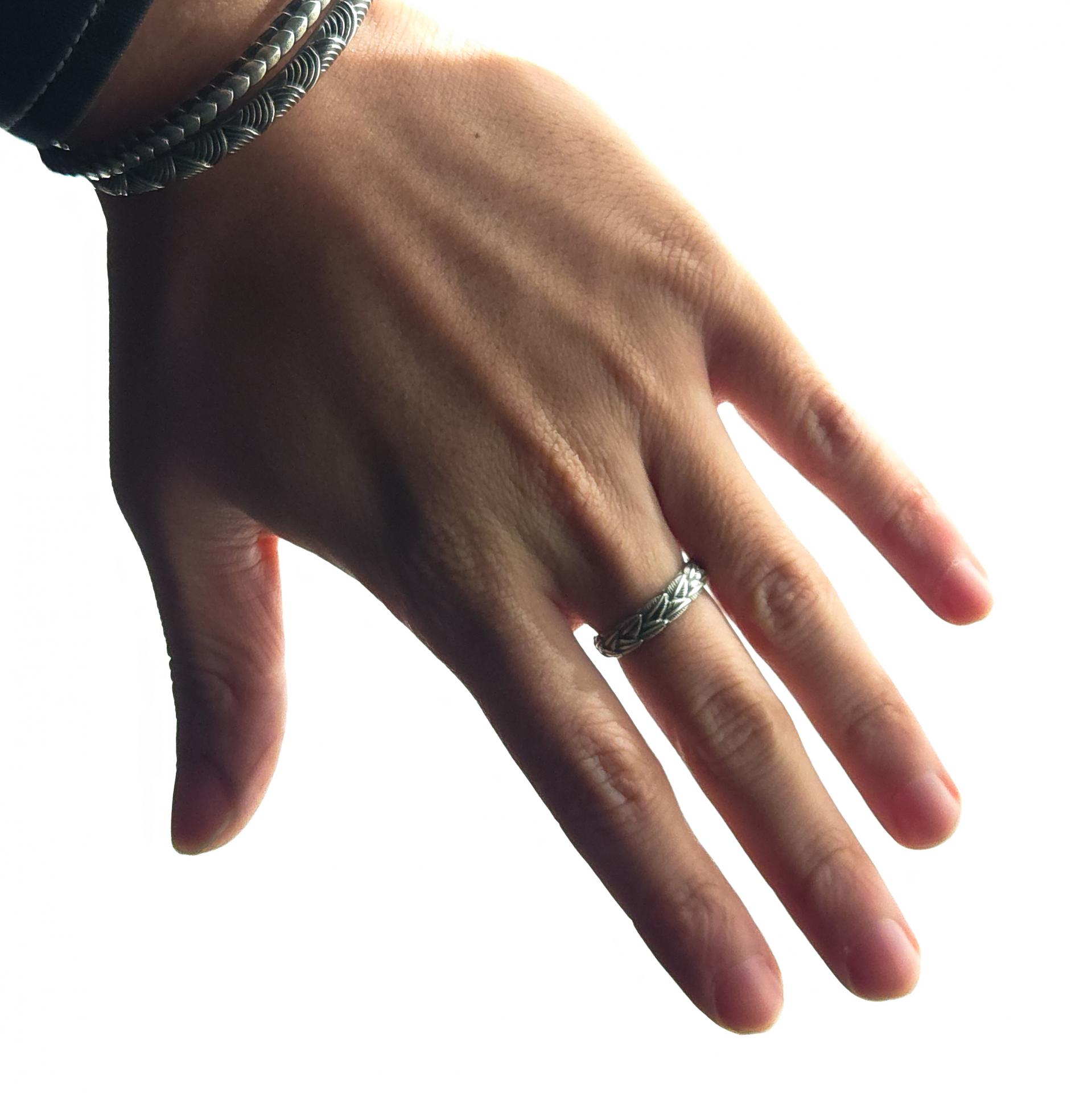 Feather Ring 2 / DR-97