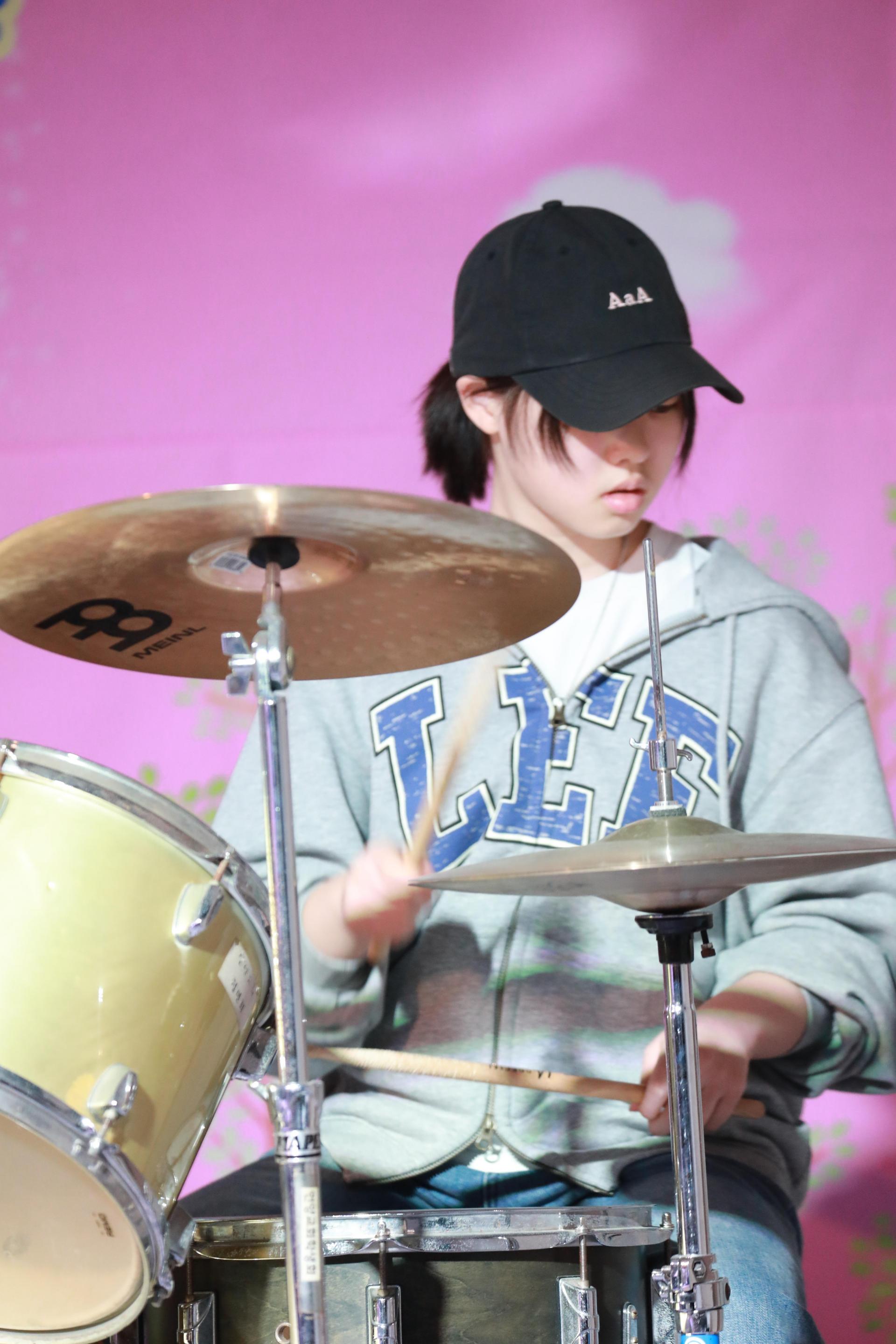 df093677ef84e.jpg