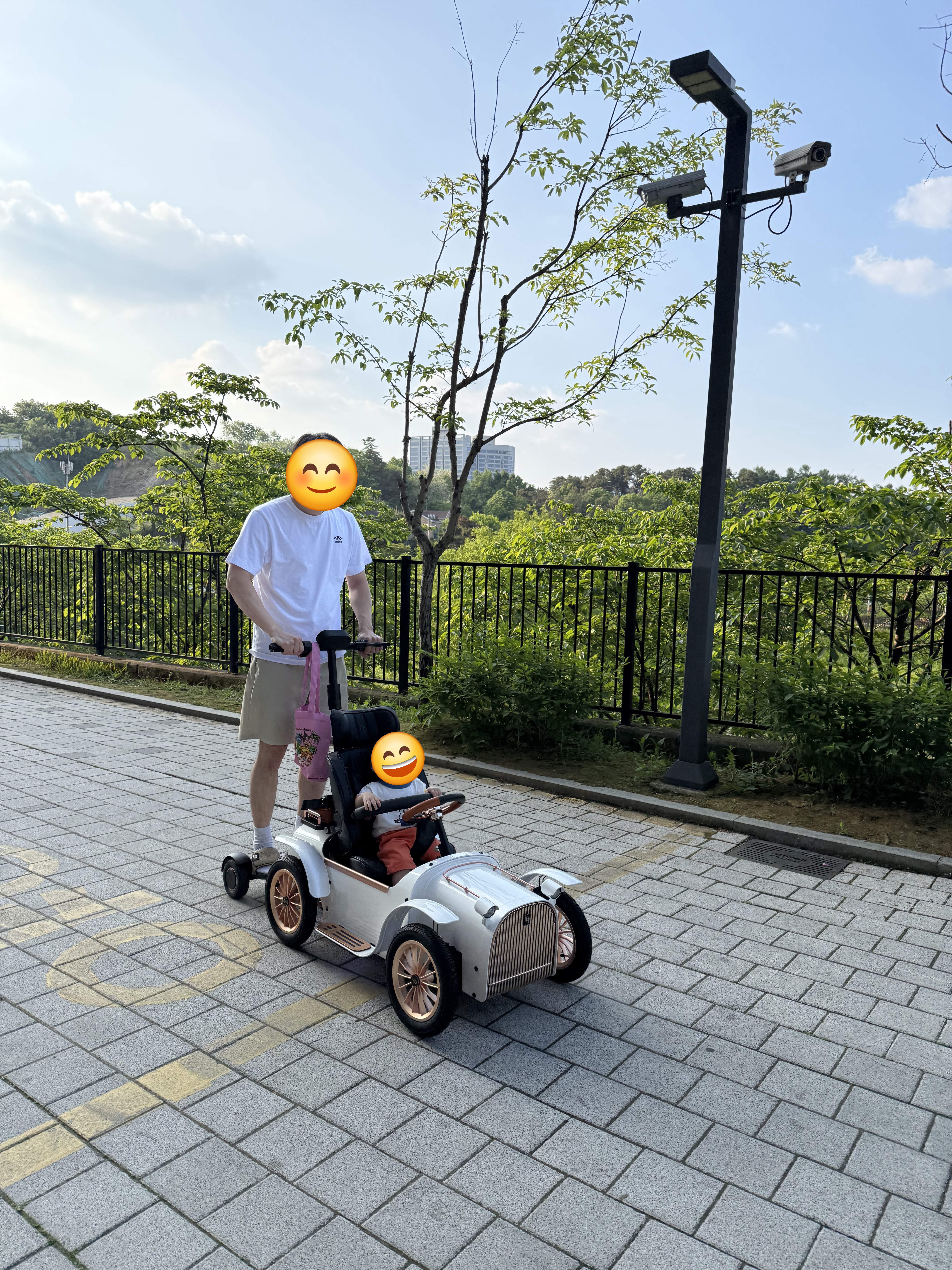 f392b970848c8.jpg