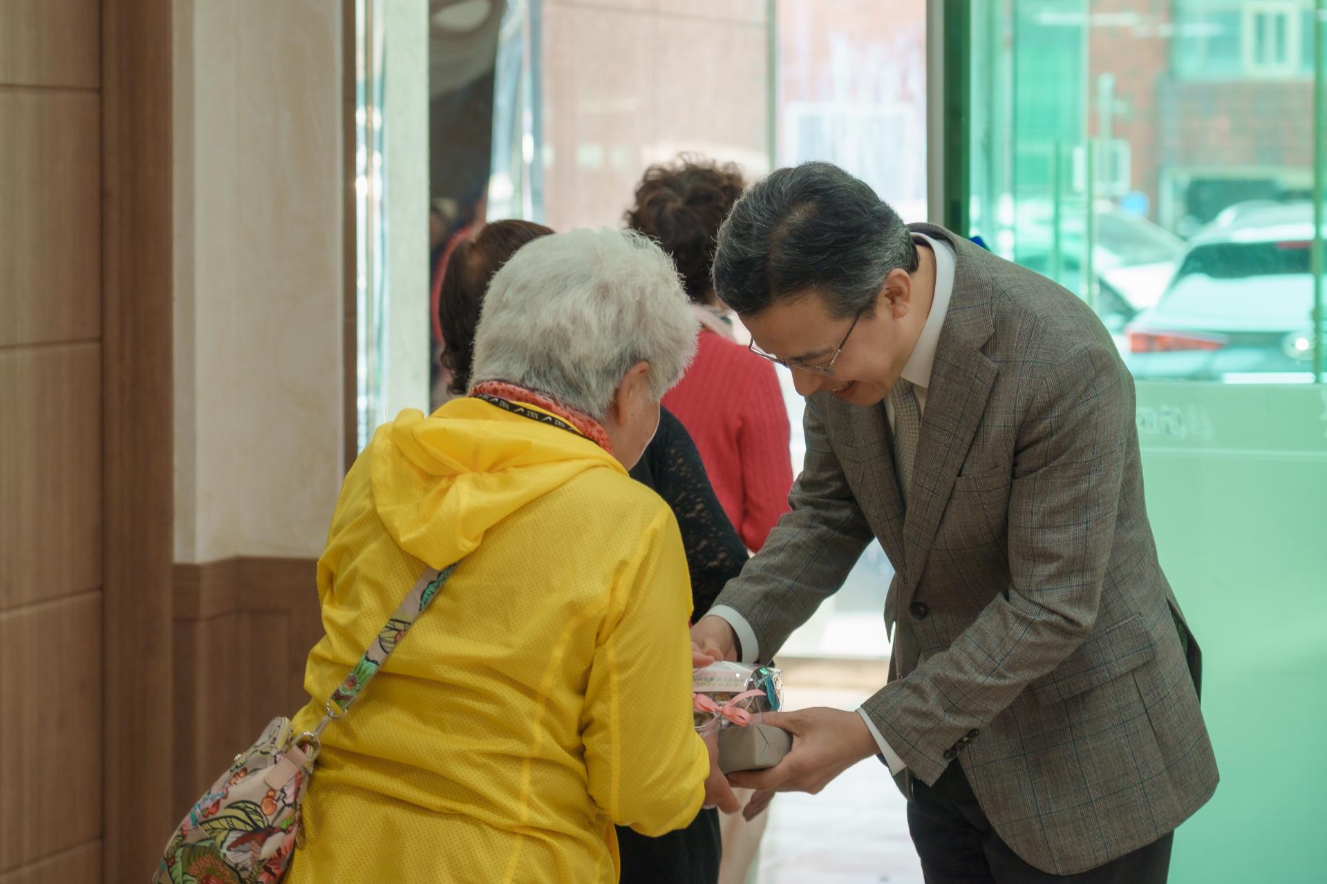 6007dae134933.jpg