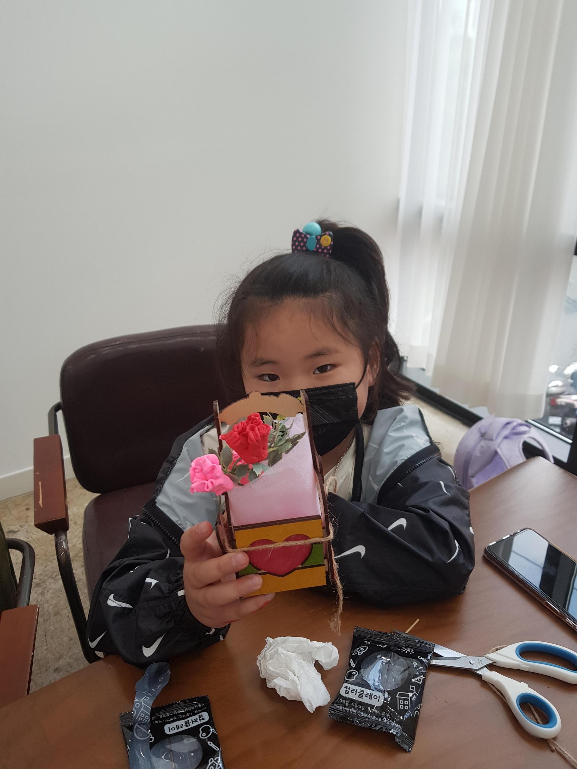 85a8bf990e523.jpg