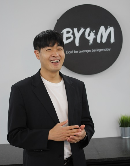 강창민 대표이사는 “고객의 건강과 안전을 최우선 가치로 여기고 앞으로도 무한한 신뢰를 줄 수 있도록 전 직원이 최선의 노력을 다하겠다”고 밝혔다.