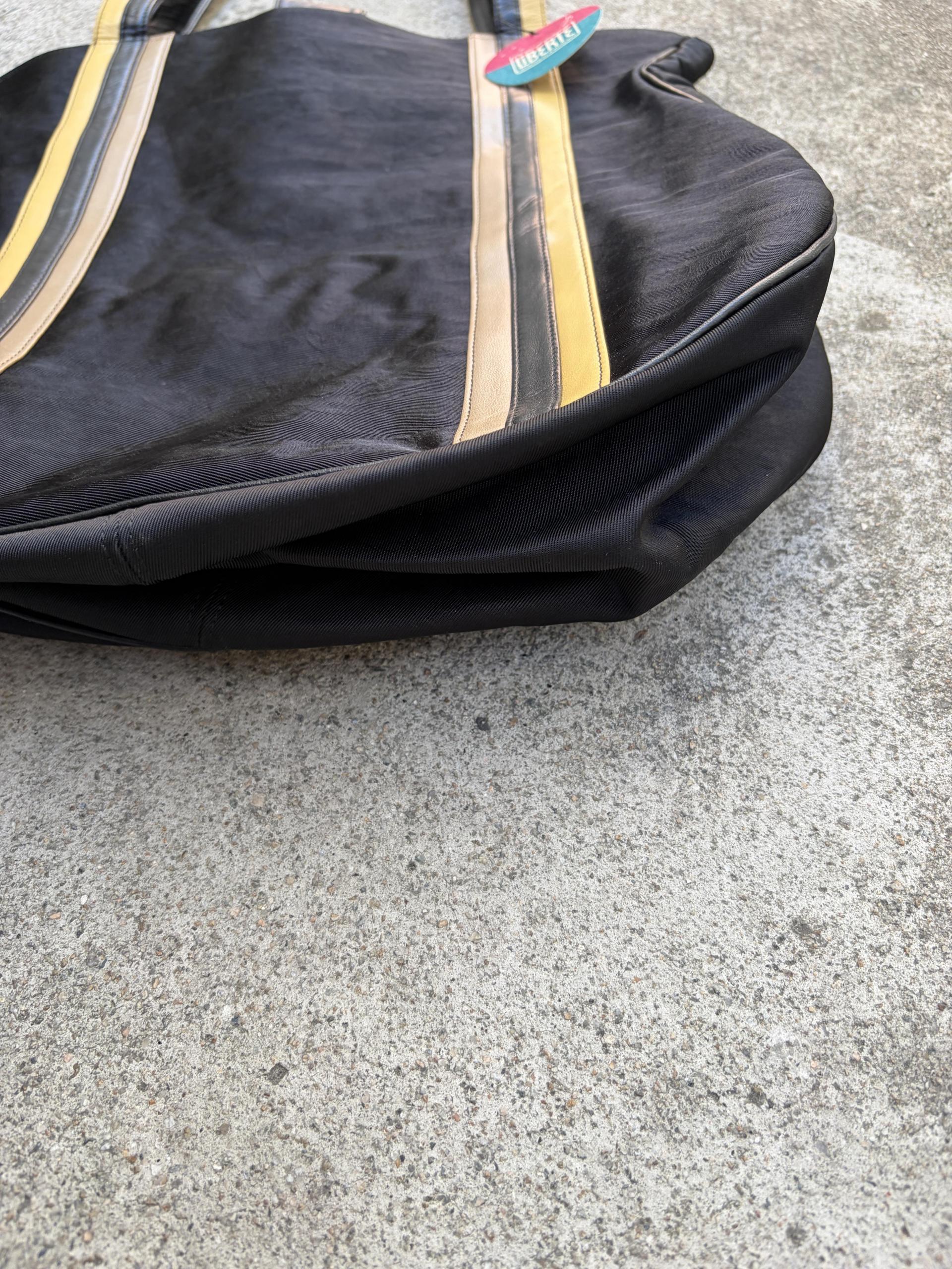 LiBERTE bag