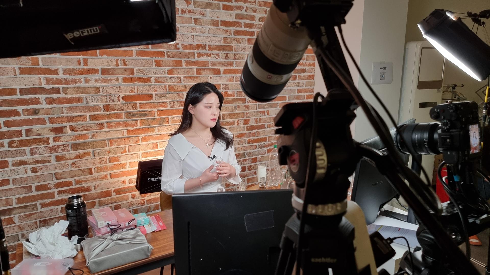 수레타 라이브커머스 현장 사진1
