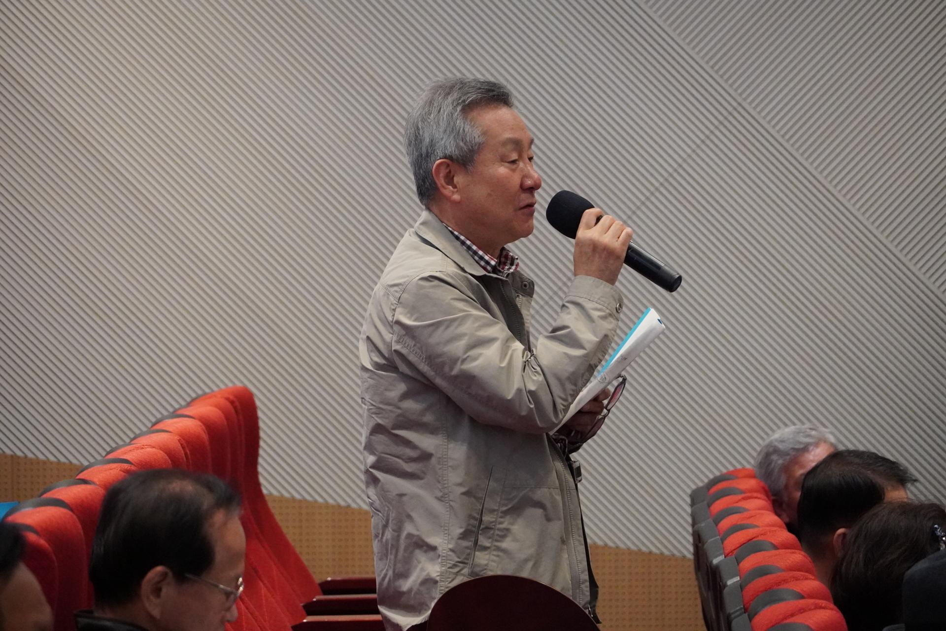 dfe87f7fe0111.jpg