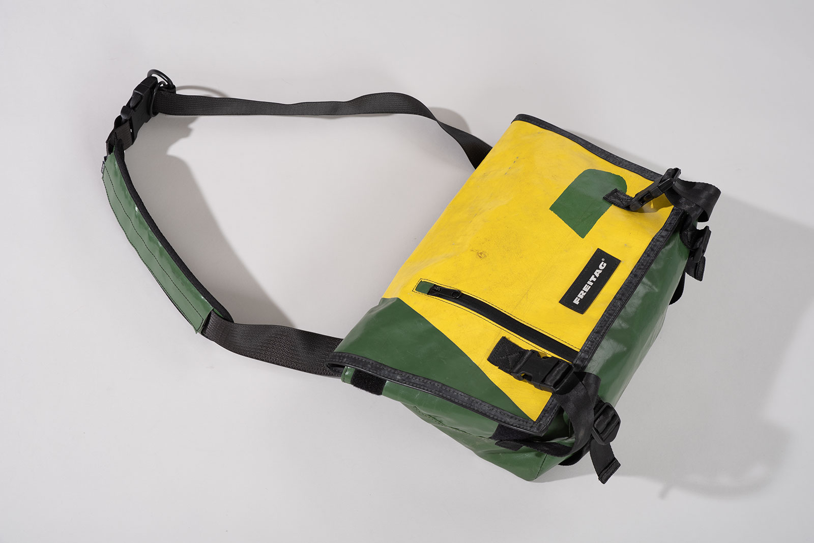 【廃盤】フライターグ F17 JOE メッセンジャーバッグ FREITAG フライターグ F17 JOE メッセンジャーバッグ FREITAG F17 JOE