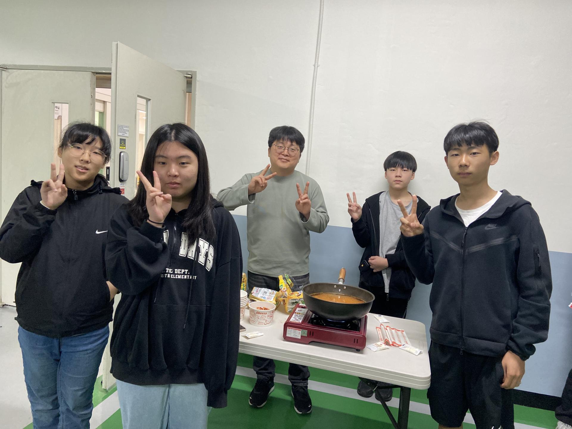 23cfe3914df3b.jpeg