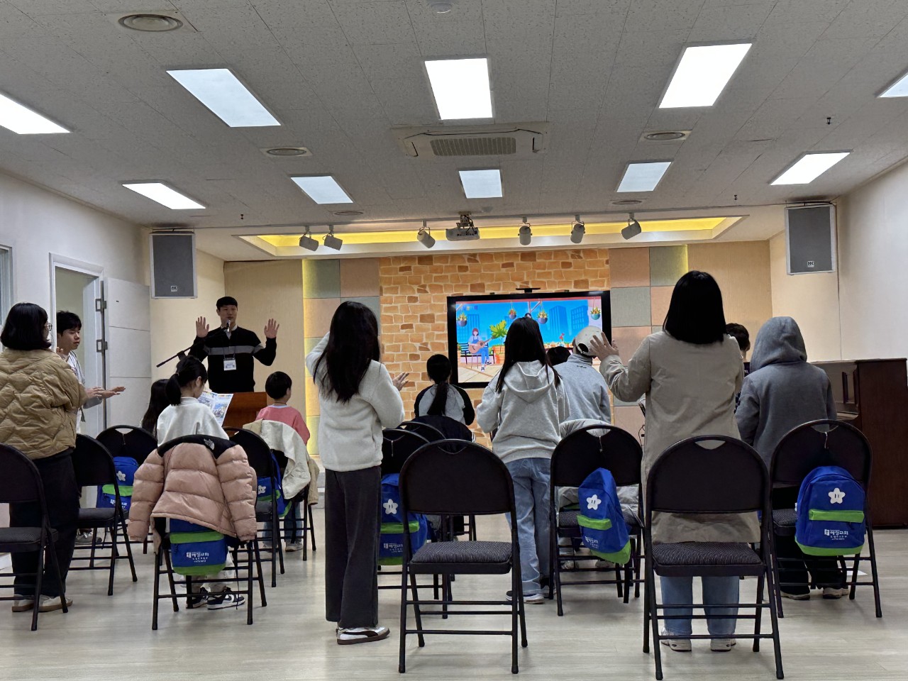 6d3fcf3ff1540.jpg
