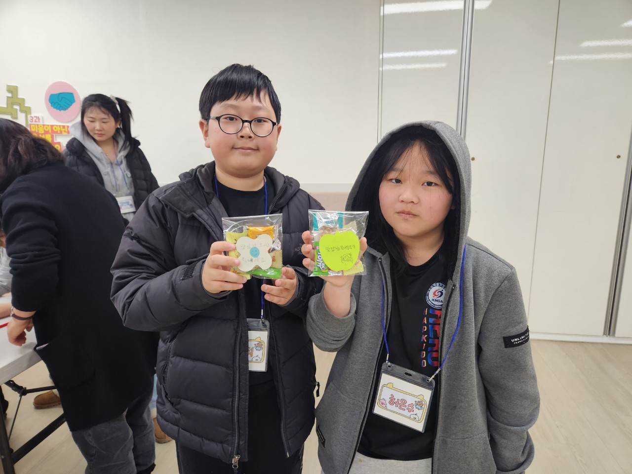 a6f4ecd350100.jpg