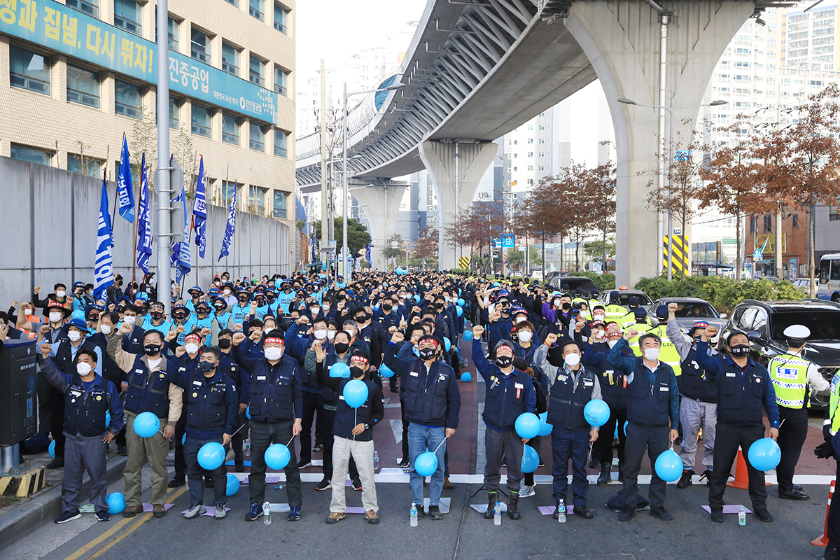 a0909758ddc52.png