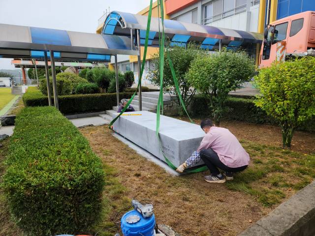 d646c80dc87de.jpg