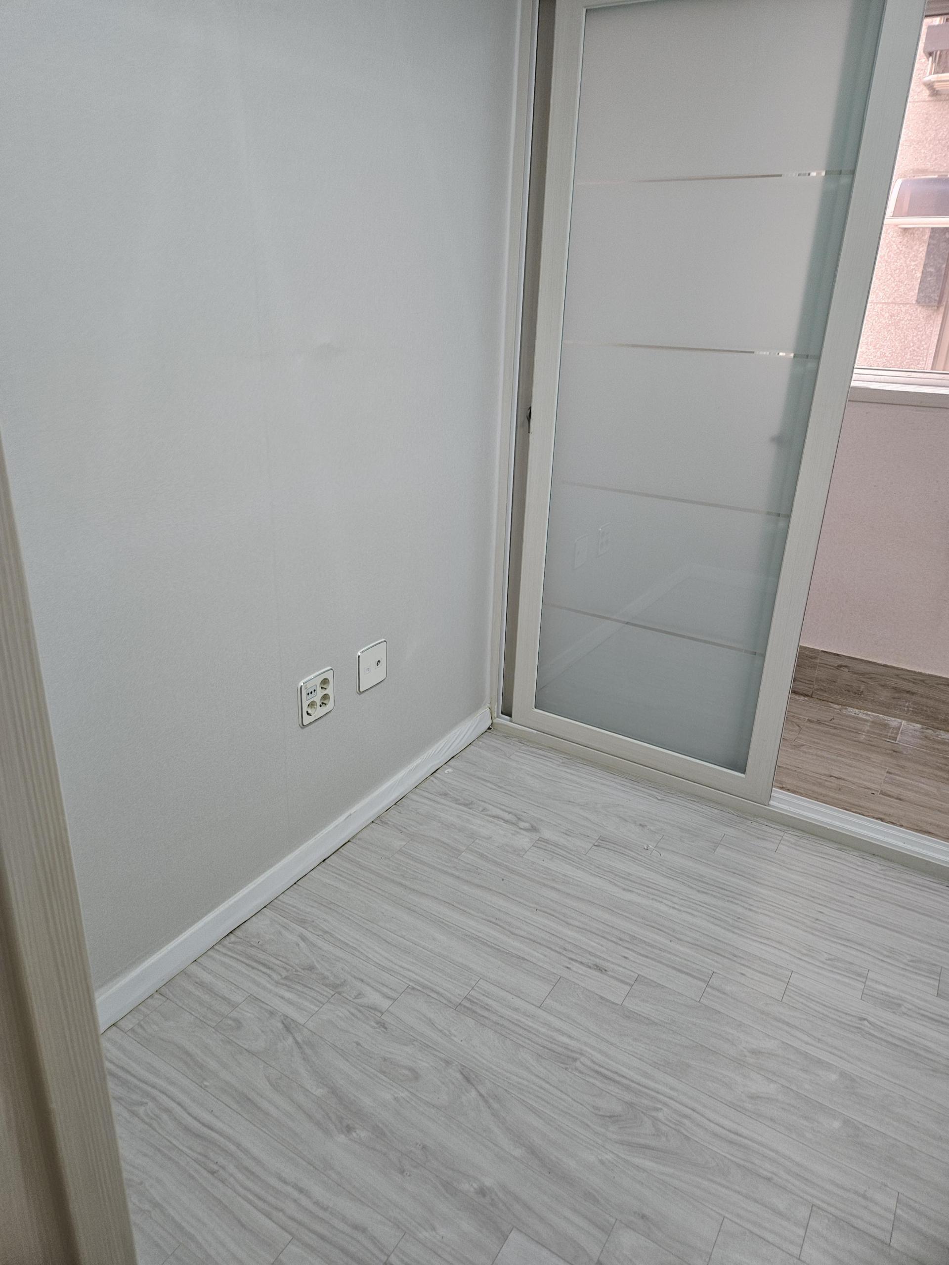 d84515c7514fe.jpg