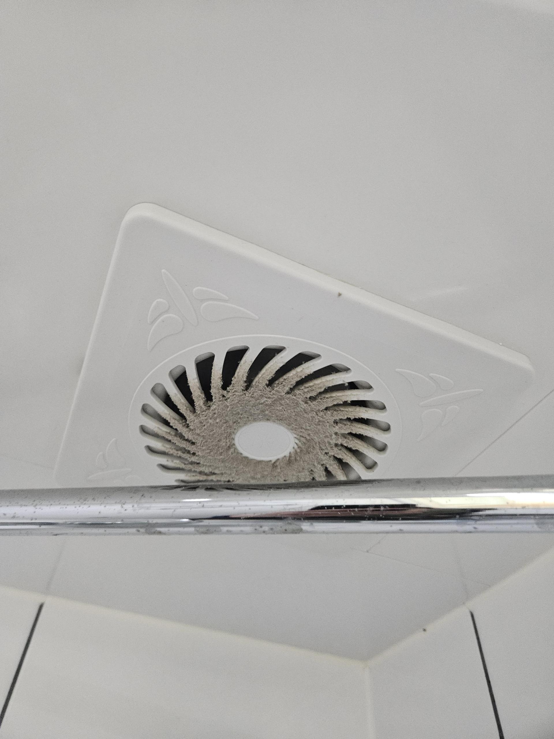 d9d9281c85032.jpg