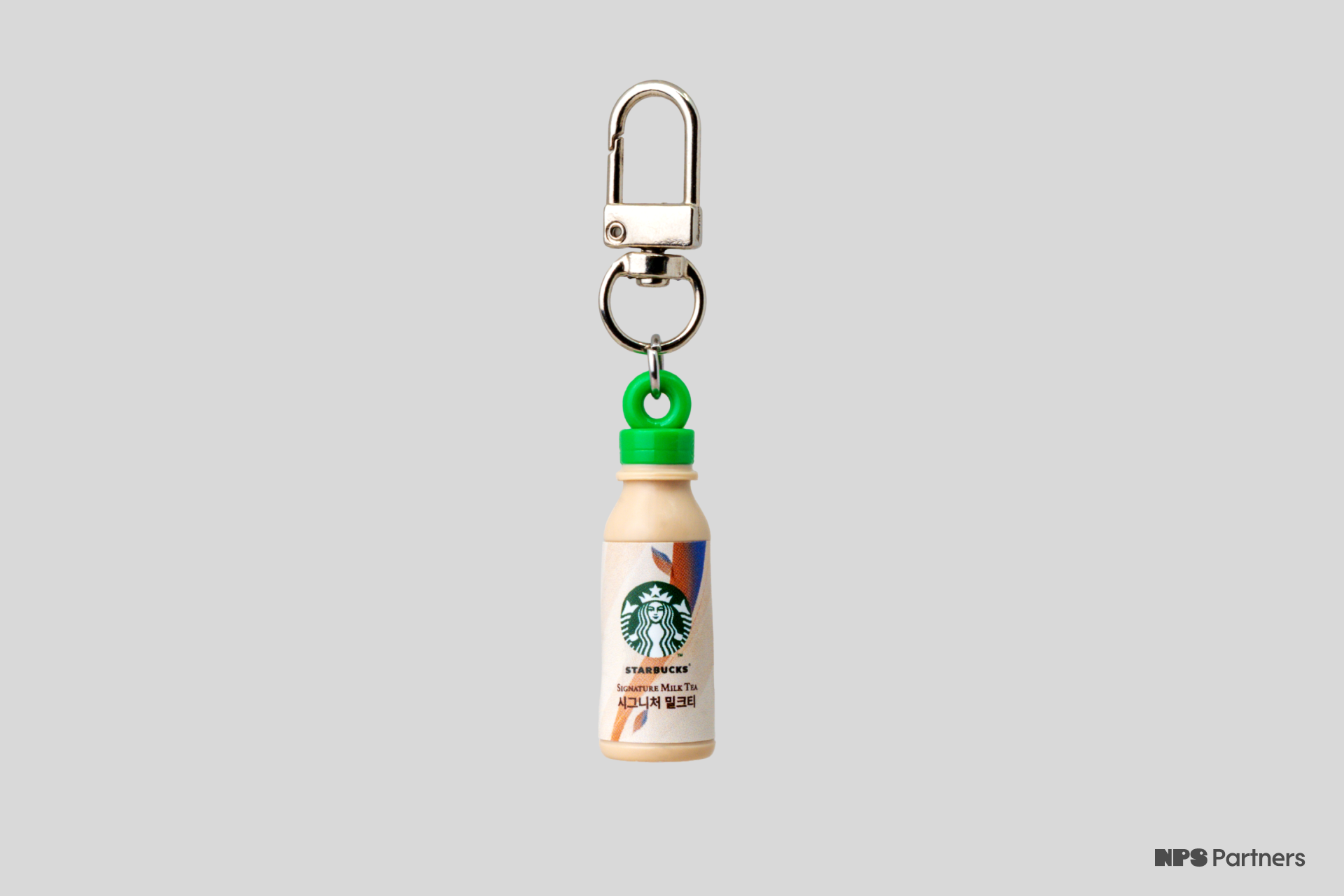 3_2비율_12_스타벅스_음료3종_제품_밀크티.png