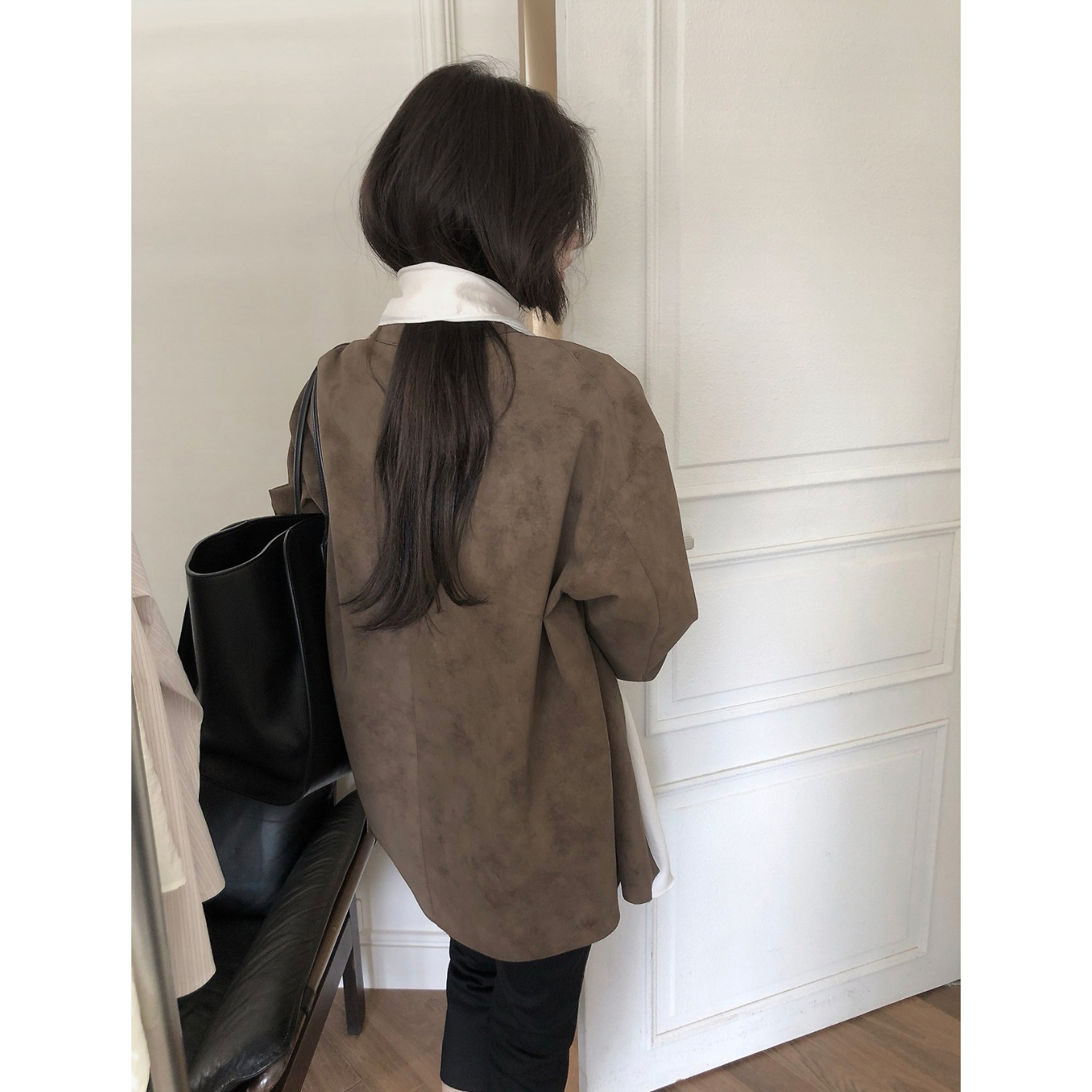 26FW 니드 루즈핏 스웨이드 하프 코트