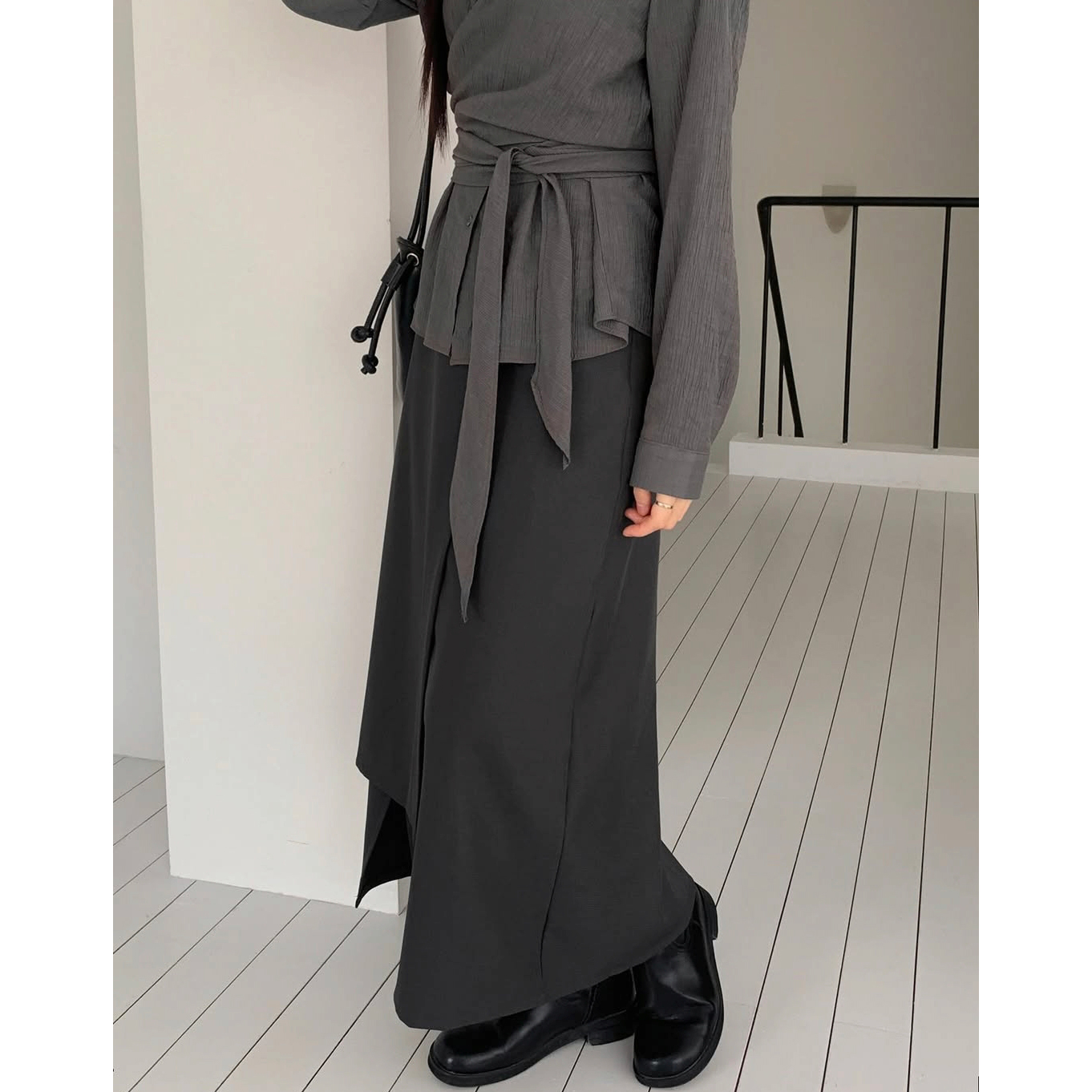 추천드리는 코미 레이어드 랩 블라우스 가을 하객룩