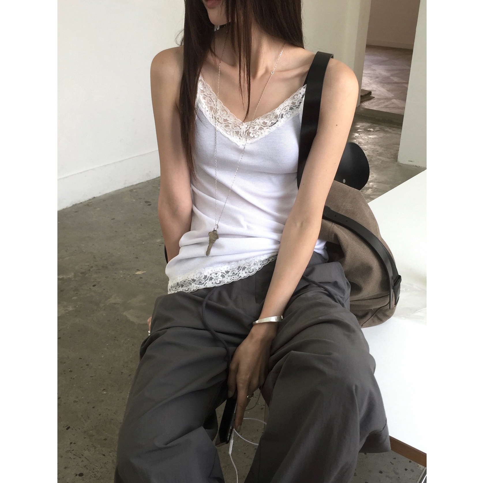 마리 레이스 롱나시 부유방 커버 날씬핏 뷔스티에 원피스형 나시