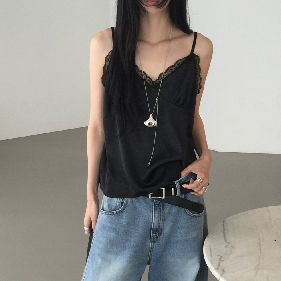 코미 새틴 뷔스티에 이너 나시 레이어드룩 필수템