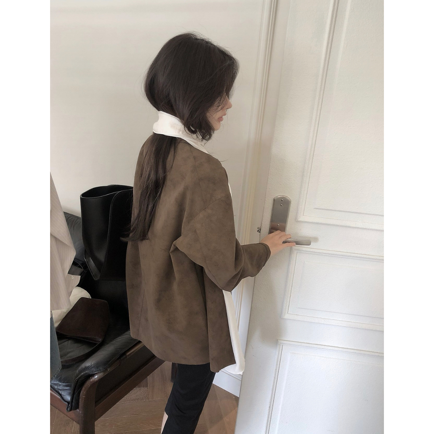 26FW 니드 루즈핏 스웨이드 하프 코트