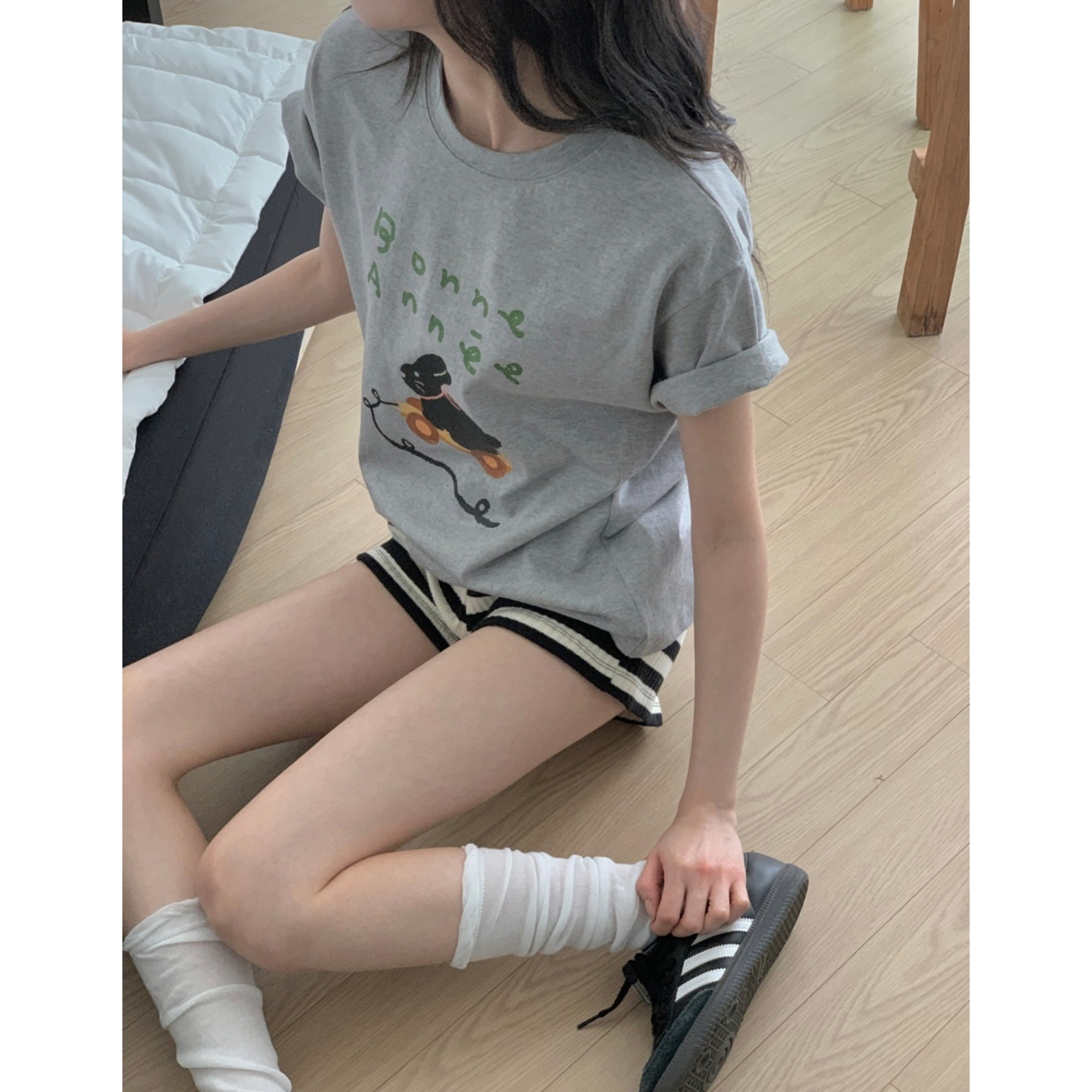 바니애니 기본 라운드 반팔 티셔츠