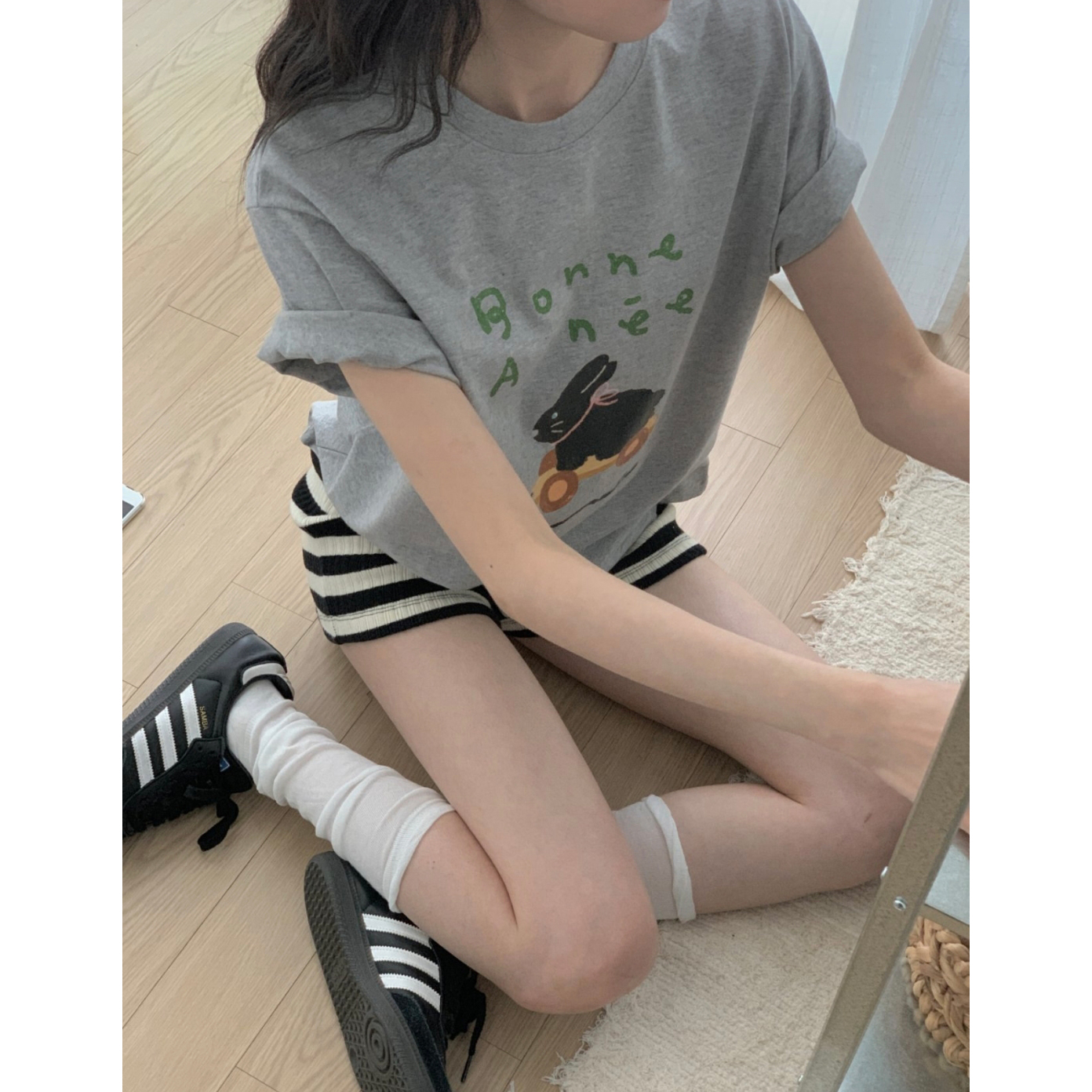 바니애니 기본 라운드 반팔 티셔츠