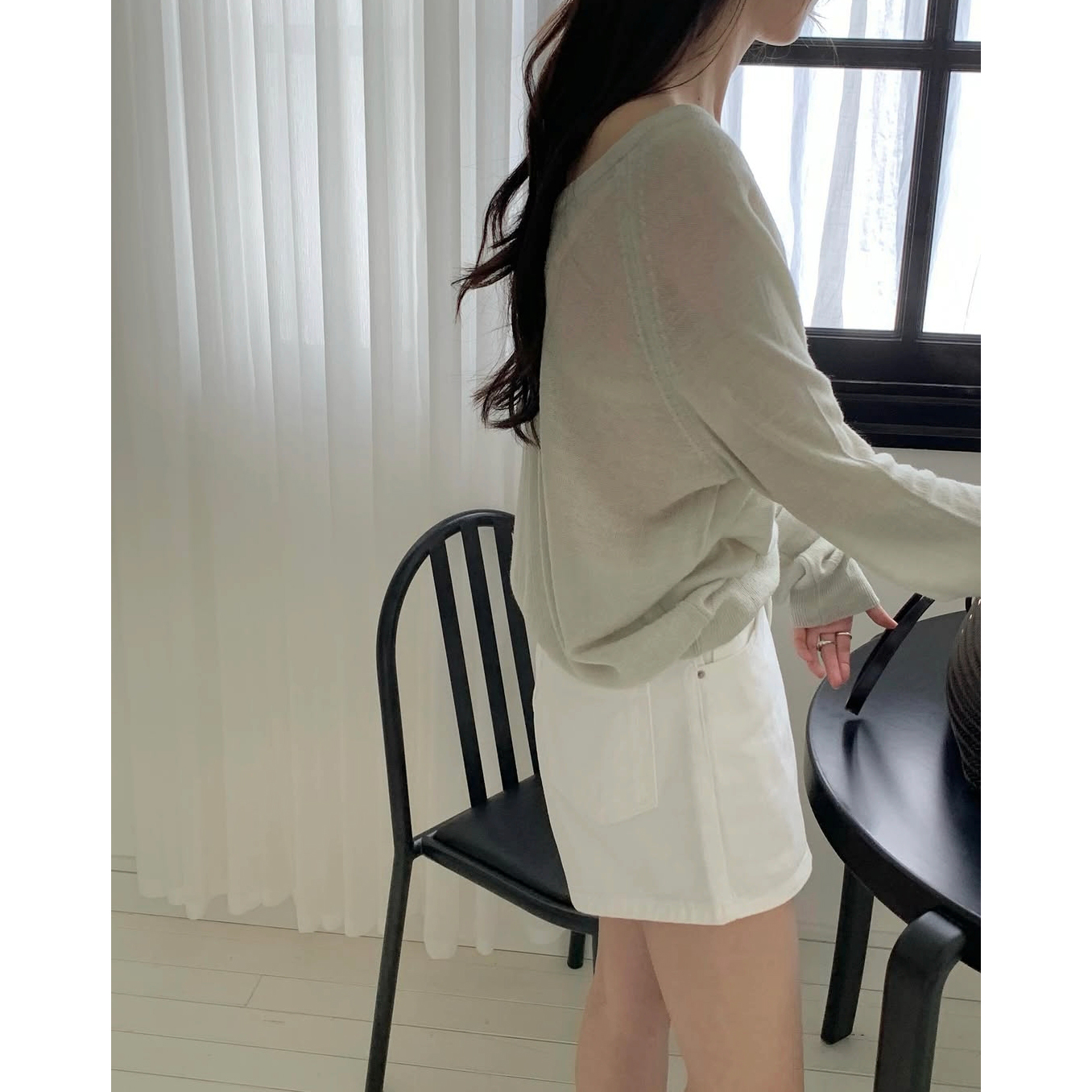 여름신상 코렐 양면착용 긴팔 시스루 브이넥 살안타템