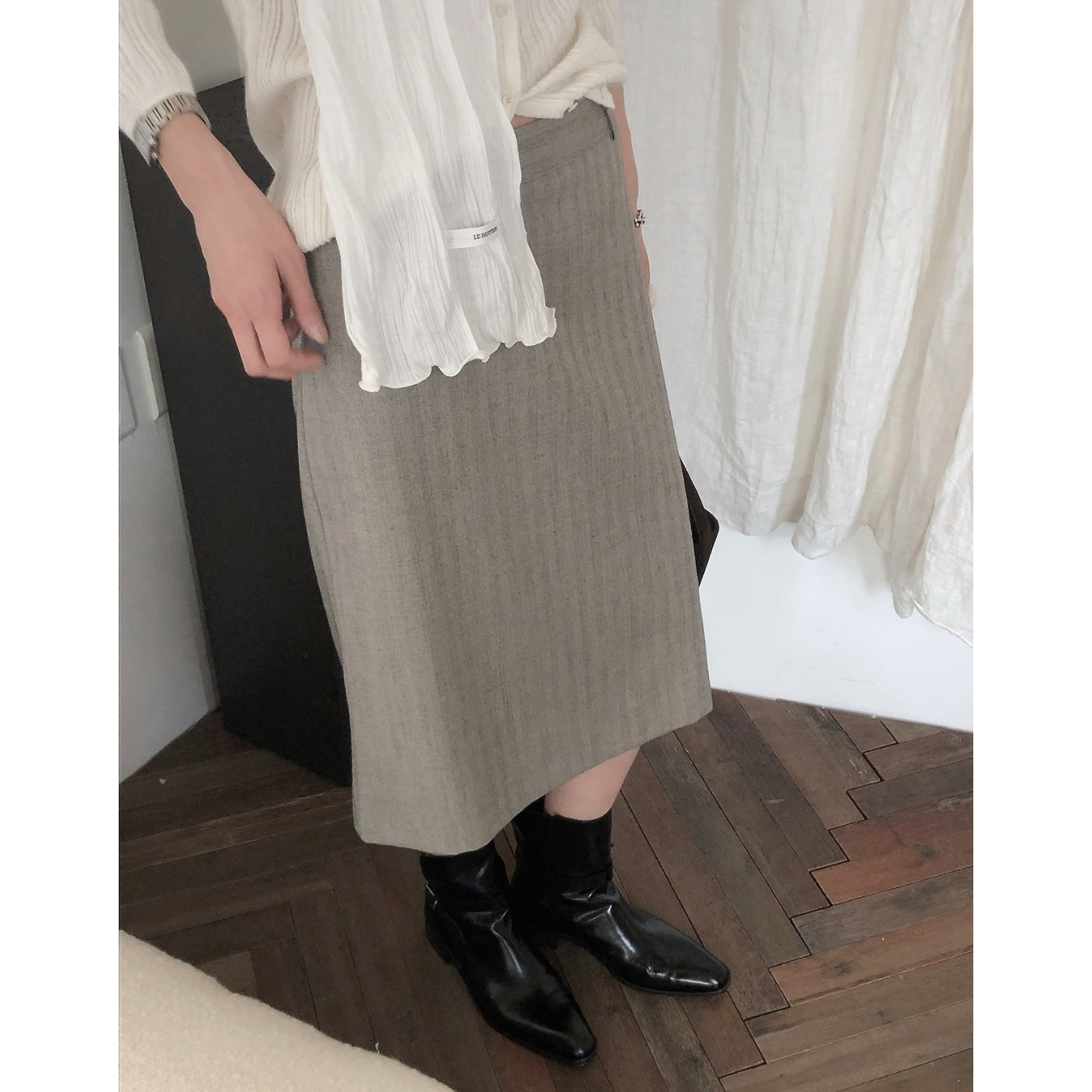 26FW 르버터 피렌체 미디 스커트 하이퀄리티