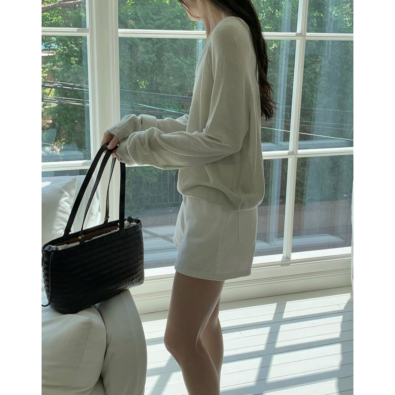 여름신상 코렐 양면착용 긴팔 시스루 브이넥 살안타템
