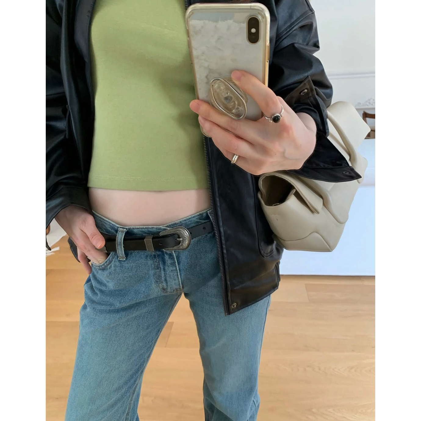 26FW 슬림 베이직 반팔 티셔츠 레이어드 이너티 필수템