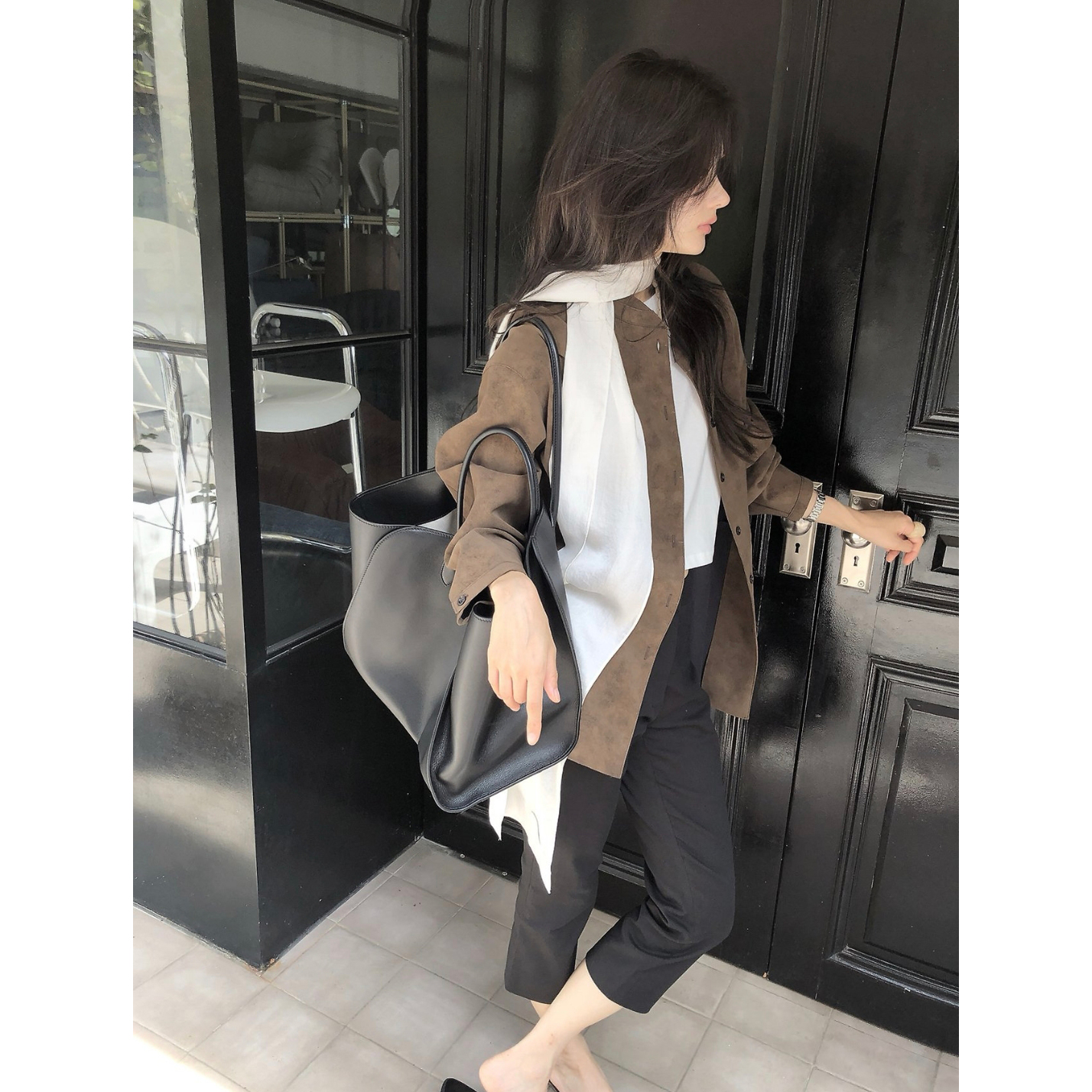 26FW 니드 루즈핏 스웨이드 하프 코트