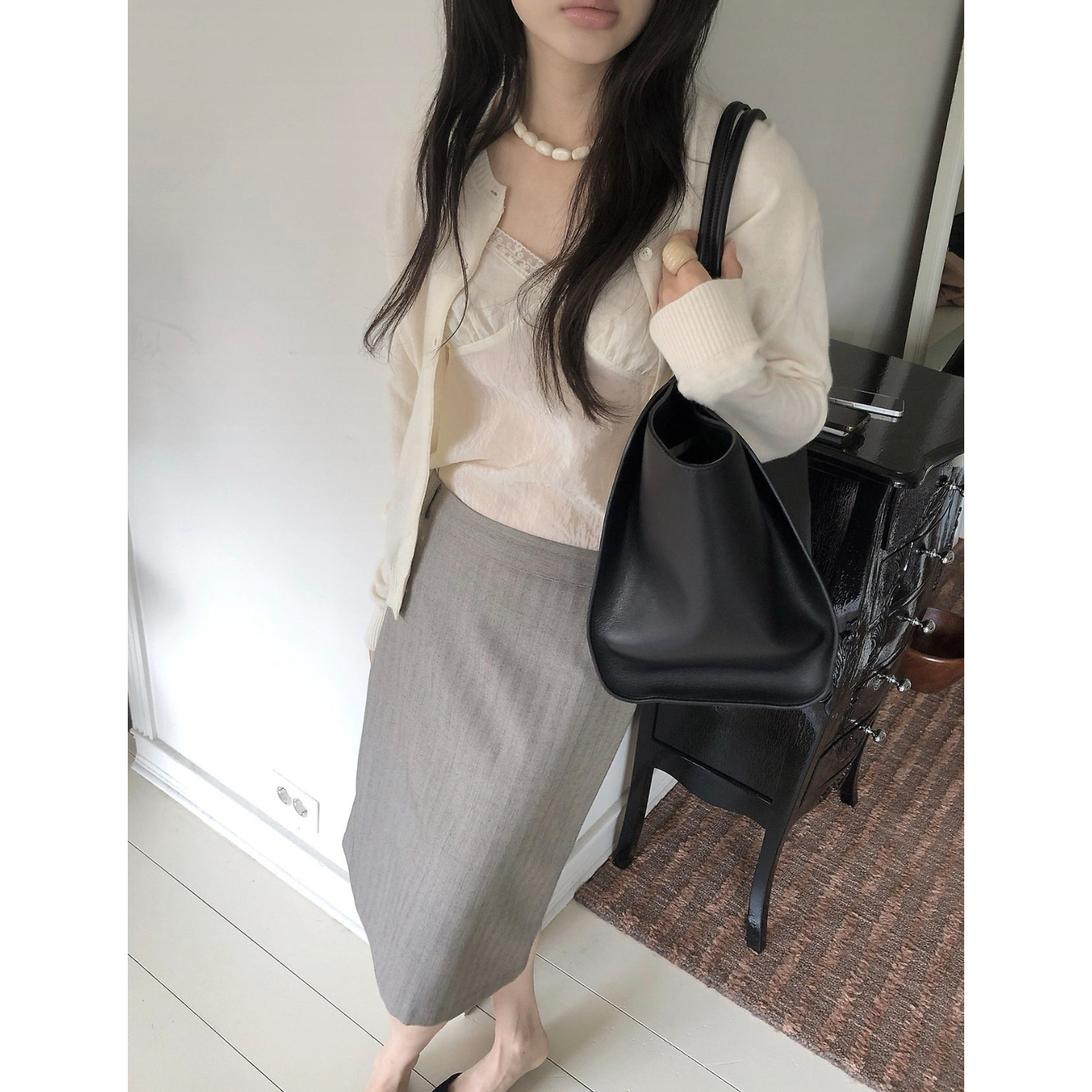 26FW 르버터 피렌체 미디 스커트 하이퀄리티