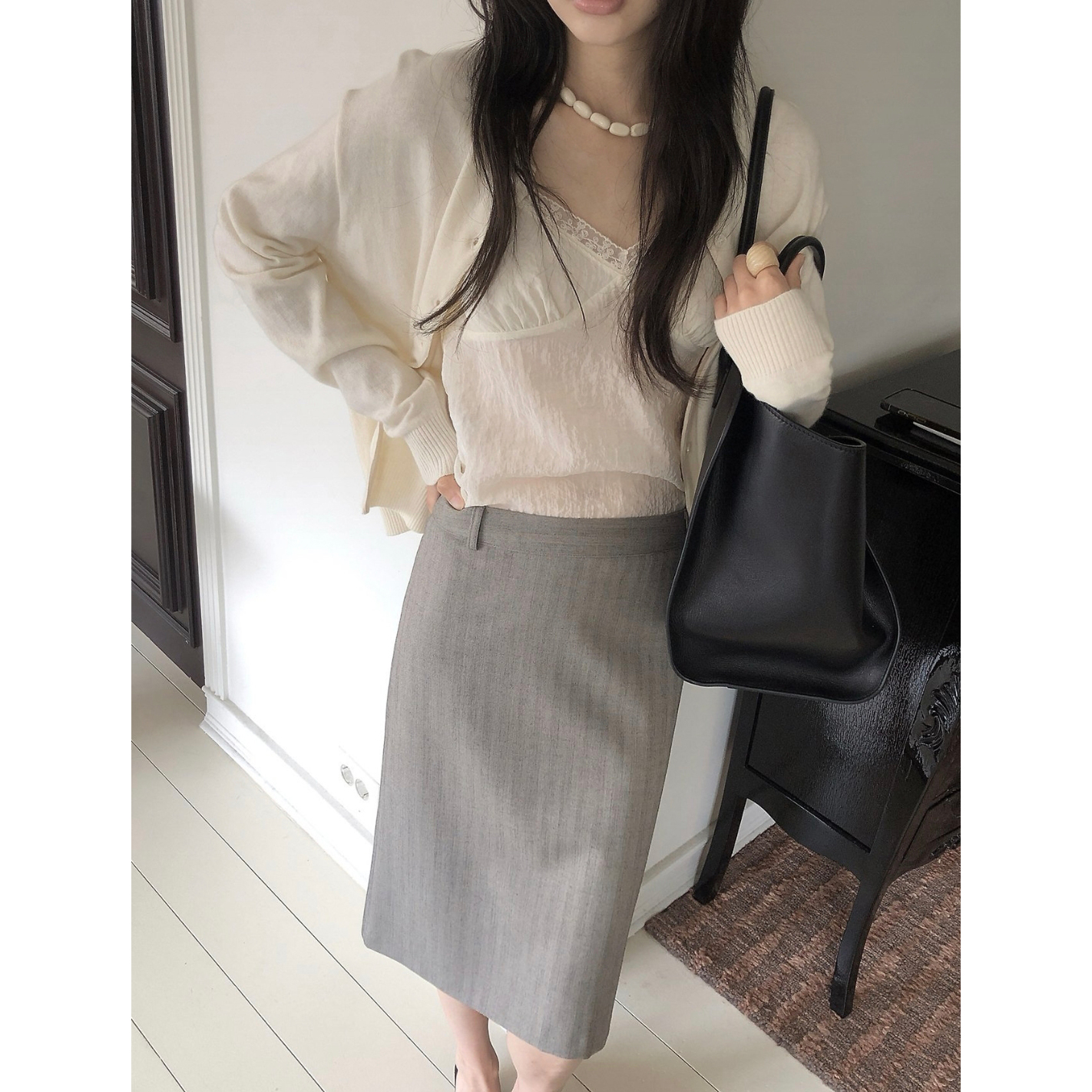 26FW 르버터 피렌체 미디 스커트 하이퀄리티