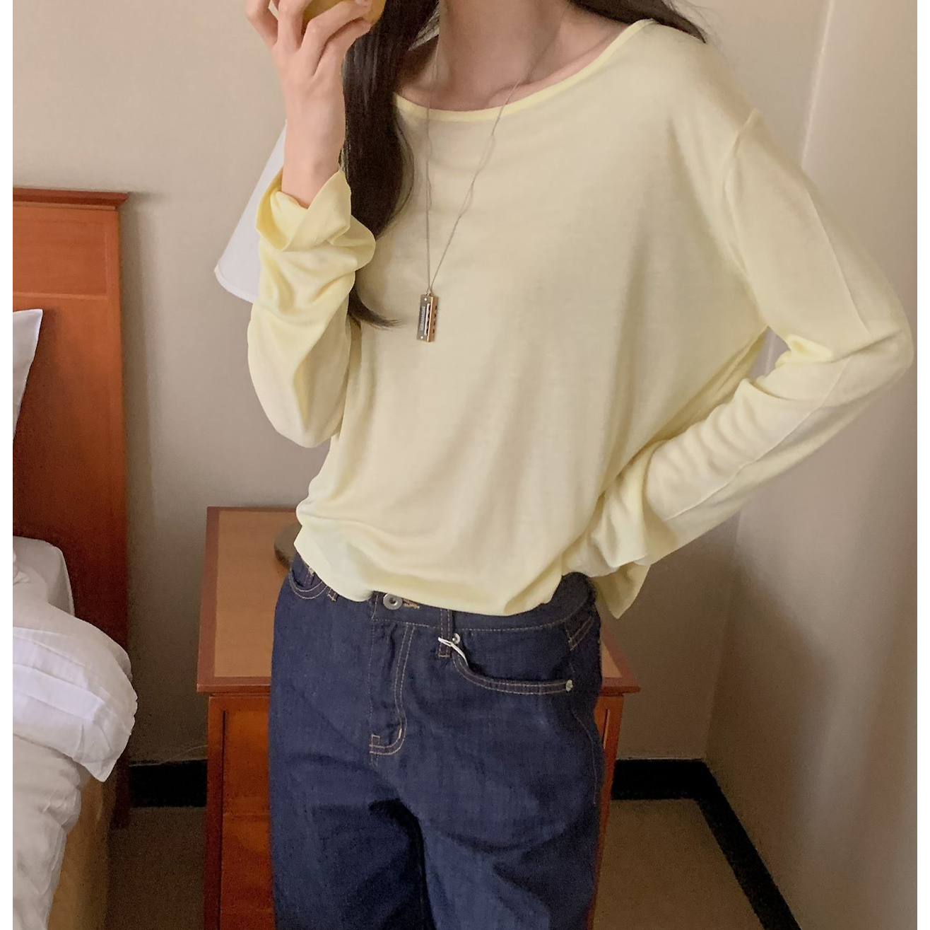 여름신상 부들 찰랑한 긴팔 루즈핏 티셔츠 살안타템