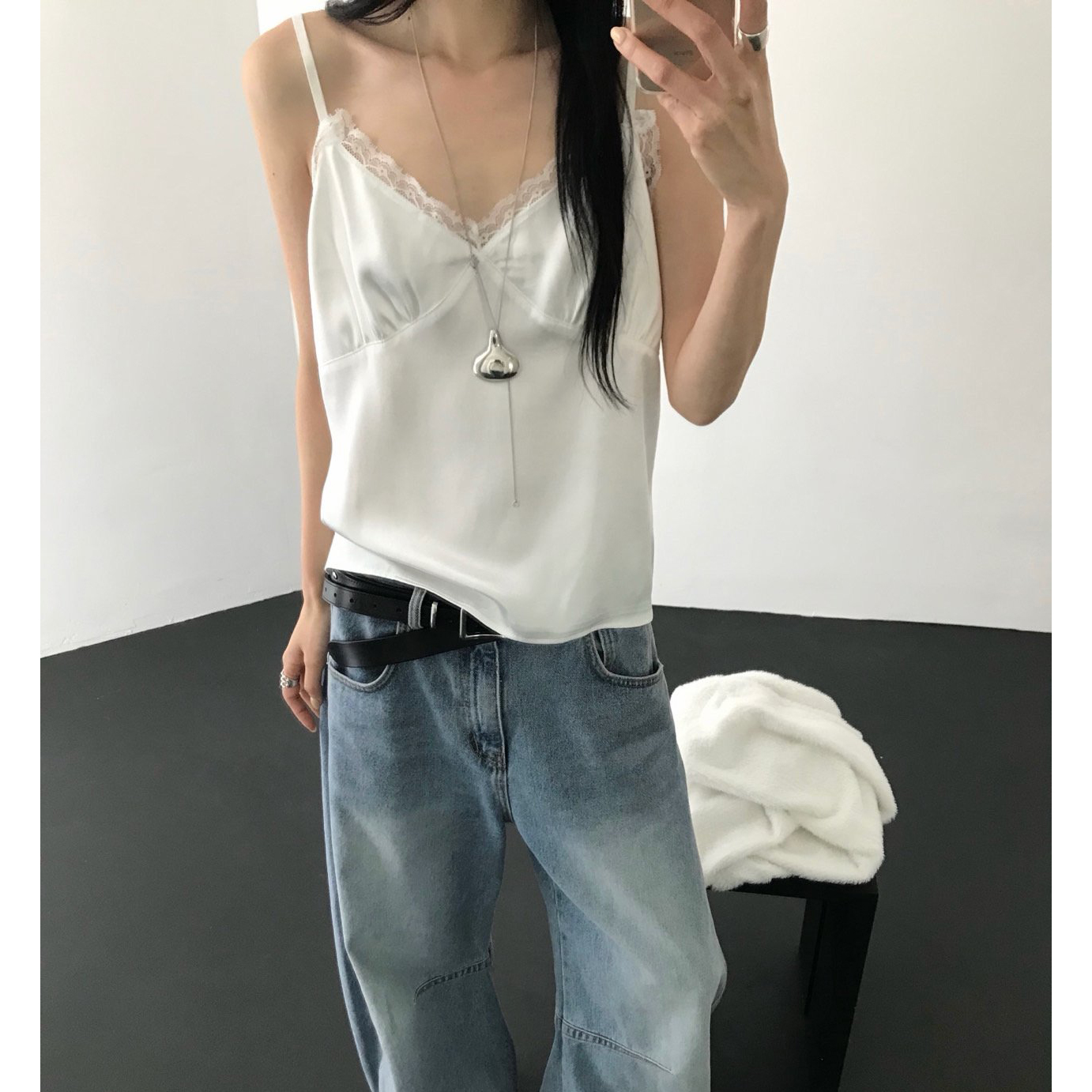코미 새틴 뷔스티에 이너 나시 레이어드룩 필수템