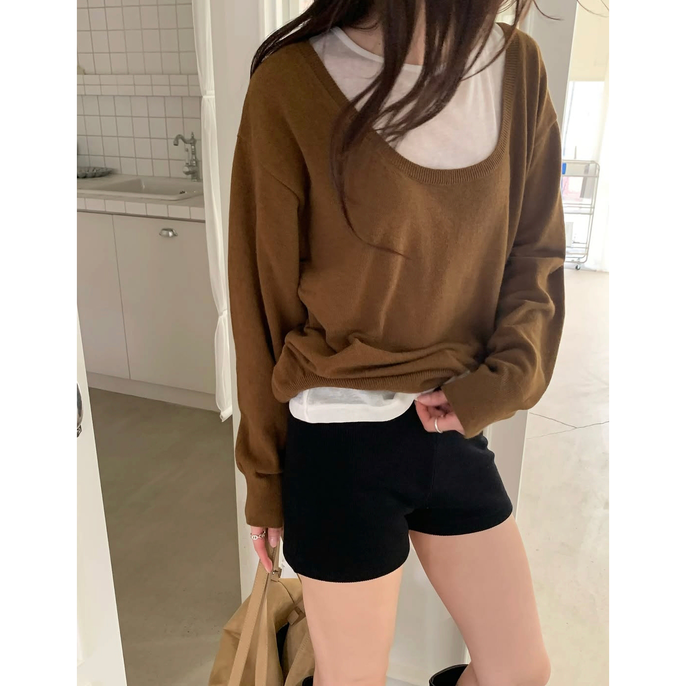 케일 딥 유넥 니트